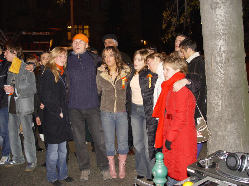 image89