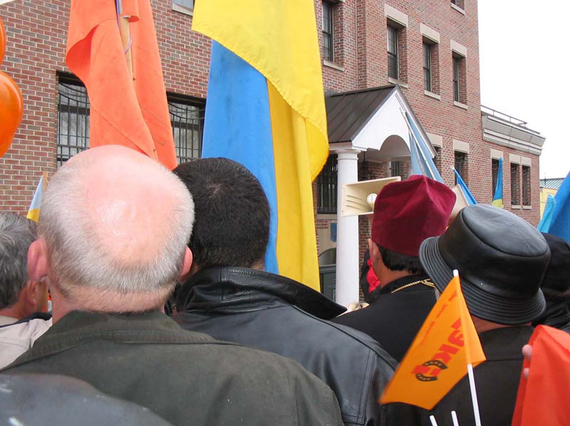 demonstrationsinDC002