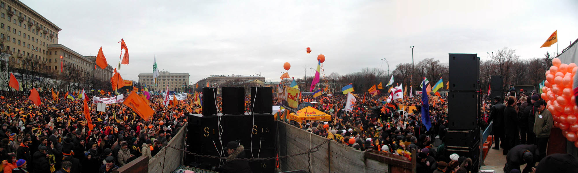 plochad_svobod_02