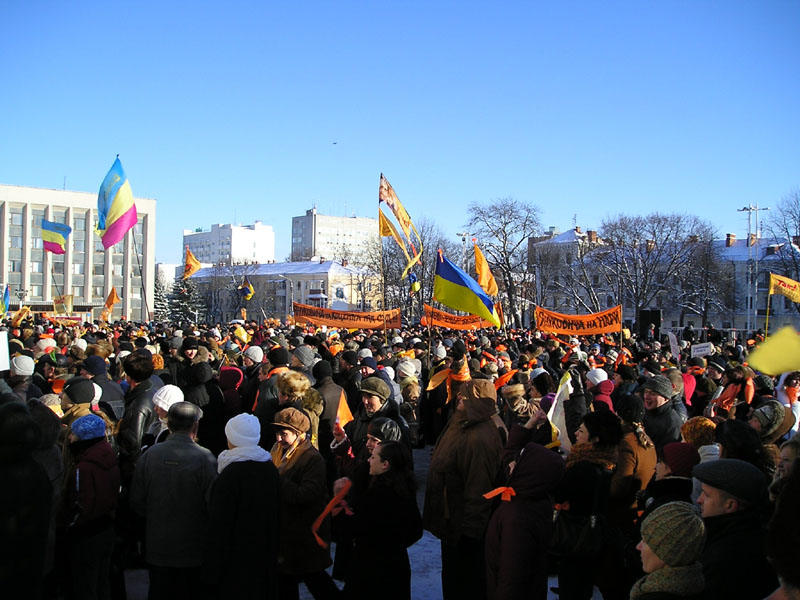 pb250008