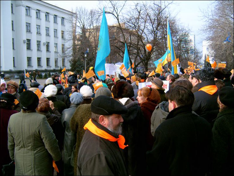 20041125134000suc30041_disp740